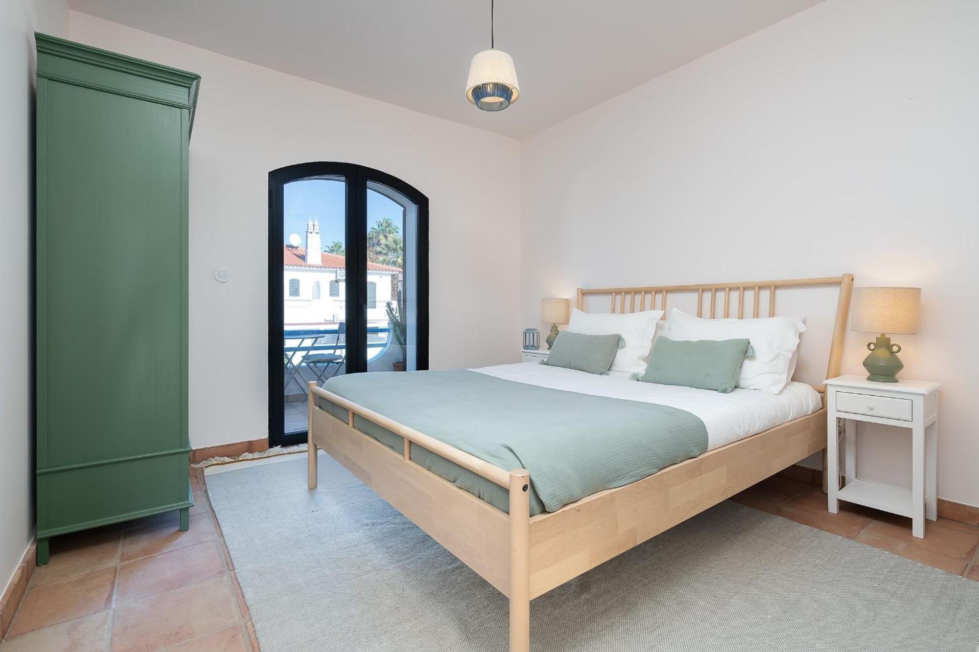 Vila Ramalhete W/ 3 Bdr & Balcony By Lovelystay Lozenets Ngoại thất bức ảnh