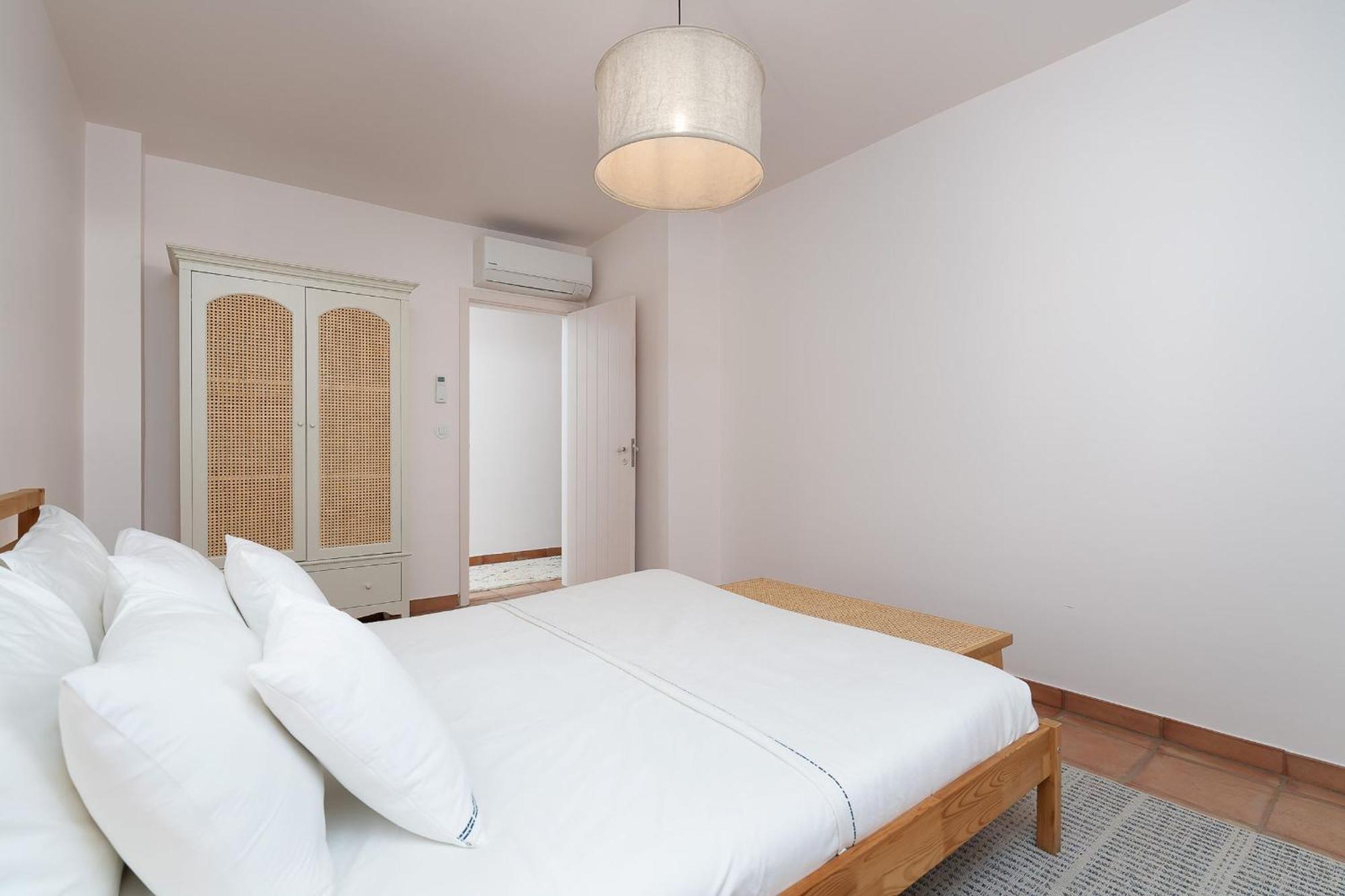 Vila Ramalhete W/ 3 Bdr & Balcony By Lovelystay Lozenets Ngoại thất bức ảnh